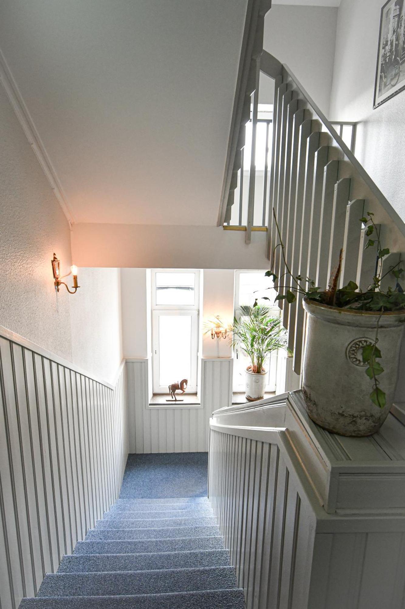Prins Carl Ystad Bagian luar foto
